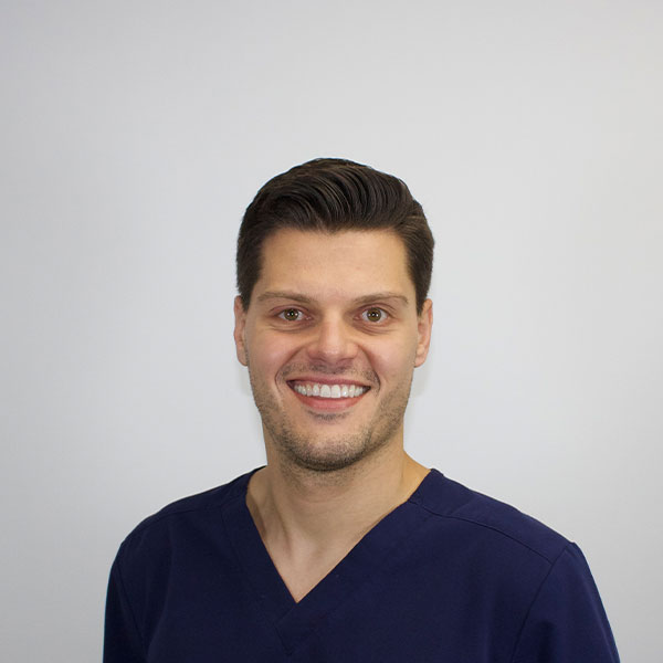 Erik Roos, DDS